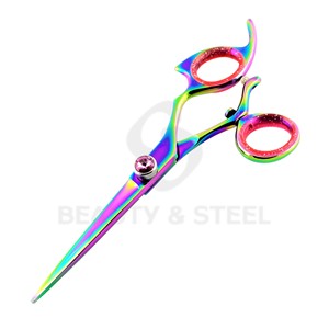 Ciseaux de coiffure professionnels en titane arc-en-ciel avec pivot orné de pierres roses et inserts de bagues scintillantes - Product Image 3