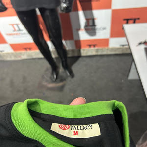 Camiseta Clásica Verde con Cuello Redondo y Estampado DTG, 100% Algodón, Manga Corta, Estilo Casual Urbano - Product Image 5