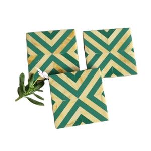 Posavasos de mesa de resina epoxi de madera redonda cuadrada de diseño moderno, madera de acacia y resina epoxi azul para beber, té, café, posavasos de piedra - Product Image 1