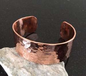 Bracelet ajustable en cuivre pur style Viking, artisanat métallique, thérapie magnétique pour soulager l'arthrite - Product Image 1