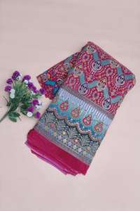 Tela Crepé Rosa Natural Rani con Estampado Floral Geométrico Étnico y Borde Ornamental Pesado para Material de Vestido Kurti - Product Image 4