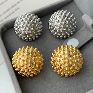 Bola de Masaje Magnética de Metal para Manos, 5.6cm, Chapada en Oro/Níquel/Plata/Antiguo - Product Image 3