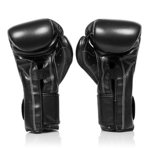 นวมชกมวย Fairtex รุ่นสั่งทำพิเศษ สำหรับเด็ก หนังสีดำ อุปกรณ์ฝึกศิลปะการต่อสู้สำหรับผู้ใหญ่ ผลิตภัณฑ์สำหรับการต่อสู้ระดับมืออาชีพ - Product Image 4