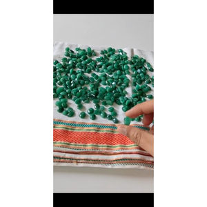 Pierres d'émeraude naturelles en gros, bonne brillance, meilleure qualité, artisanat en cristal, roches, minéraux, pierres précieuses, Feng Shui, pour bijoux de mode - Product Image 3