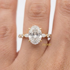 Magnifique bague de fiançailles ovale tendance pavée de diamants de laboratoire en or blanc 14 carats, bijoux pour femme pour anniversaire et mariage - Product Image 3
