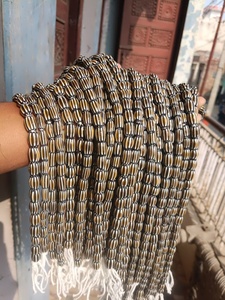 Perles de verre rayées rouge chevron, faites à la main, pour la fabrication de bijoux, artisanat tribal et designs de style indigène - Product Image 3