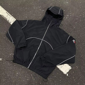 Survêtement coupe-vent personnalisé avec logo réfléchissant, veste coupe-vent et pantalon en nylon pour homme, fabriqué en usine OEM - Product Image 6