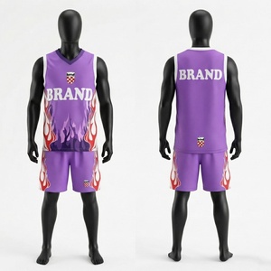 Ensemble short et maillot de basket-ball personnalisé pour homme en polyester mesh avec impression par transfert thermique, tissu respirant, poids 120g - Product Image 1