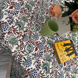 <b>Round</b> Printed Floral <b>Tablecloth</b> Cotton Linen Washable Classic Design with Border Home Dining Decor - Product Image 4