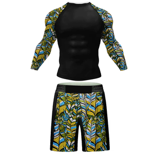 Conjunto de Yoga de 2 Piezas, Top de Manga Tres Cuartos Estampado con Pantalones Cortos, Impresión por Sublimación, Secado Rápido, Spandex, Poliéster, Cuello Redondo - Product Image 2