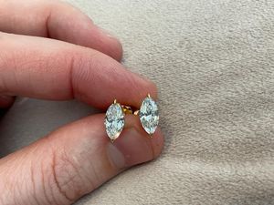 Pendientes Solitarios de Moissanita con Corte Marquesa en Tendencia, Bañados en Rodio con Plata Fina 925, Regalo Sorpresa de Aniversario para Enamorados - Product Image 3