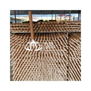 Poteau en fibre de coco écologique et durable, le plus vendu, support robuste pour plantes - Product Image 1