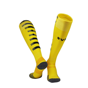Chaussettes de football mi-hautes à rayures, respirantes, tricotées pour adultes, vêtements de sport, été, en Spandex et Polyester - Product Image 5