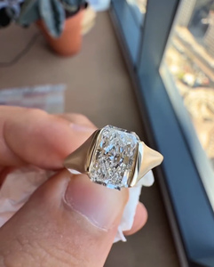 Anillo de compromiso de moissanita con diamante solitario de 3.00 CT, corte radiante, certificado IGI, engaste de plata 925, joyería nupcial - Product Image 1