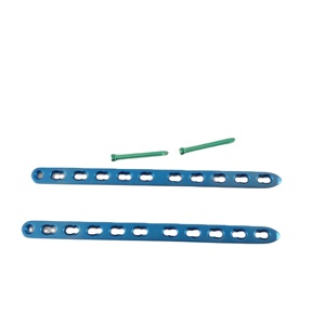 Plaque d'opération vétérinaire réglable en acier inoxydable de haute qualité pour chirurgie osseuse, instruments chirurgicaux de classe I, garantie 1 an - Product Image 4