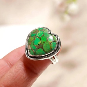 Anillo de Turquesa Verde en Forma de Corazón Natural, Plata de Ley 925, Anillo de Piedras Preciosas Hecho a Mano, Joyería de Lujo al por Mayor - Product Image 6
