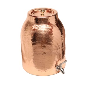 Distributeur d'eau en cuivre pour une installation pratique de station de boissons, facilitant l'accès quotidien à l'eau pendant les repas et les rassemblements - Product Image 5