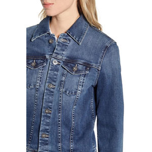 Veste en jean courte tendance pour femme avec bords effilochés - Product Image 2