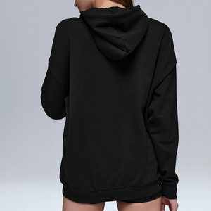 เสื้อฮู้ดดี้ผู้หญิงปี 2026 ผ้าฟลีซ ทรงหลวม แขนยาว สีพื้น ระบายอากาศได้ดี สกรีนโลโก้ได้ มีกระเป๋าหน้า เหมาะสำหรับใส่ในฤดูใบไม้ร่วง - Product Image 4