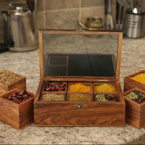กล่องเครื่องเทศไม้ทำมือ, กล่องมาซาลาอินเดียแบบ 6 ช่อง, กล่องเก็บของในครัวพร้อมฝาแก้วและช้อน - Product Image 6