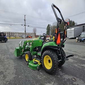 Compre el Tractor John Deere 2025R en Venta con Cargador de Acoplamiento Rápido y Cucharón Disponible a Precio Económico. Compre John Deere 2025R - Product Image 4