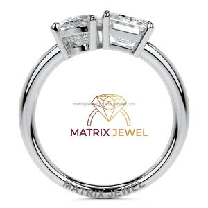 Pera y diamante de moissanita de corte esmeralda Toi et Moi perfecto para compromiso o anillo de diamante de aniversario para ella - Product Image 4