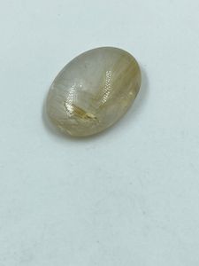 Quartz Rutile Naturel Facetté Coupe Ovale 9,24 carats Doré Crémeux pour la Fabrication de Bijoux - Product Image 5