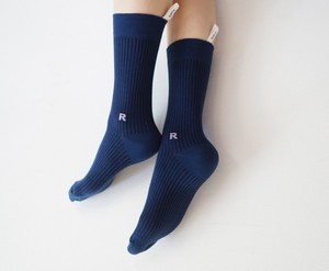 Calcetines de Algodón Peinado Saint Rib para Mujer con Etiqueta de Estilo Moderno - Product Image 6