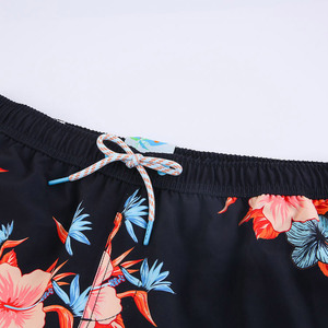 Shorts de bain décontractés pour hommes avec logo personnalisé, respirants, imperméables, en polyester, taille élastique tricotée, grandes tailles - Product Image 4