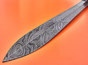 Espada larga decorativa vintage de acero de Damasco, hecha a mano, con mango de madera de palisandro y olivo, agarre texturizado, funda, colección de cosplay - Product Image 2