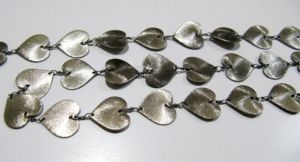 Hermosa Cadena de Rosario de Metal Martillado con Forma de Corazón de 14 mm para la Fabricación de Joyas, Se Vende por Metro - Product Image 3