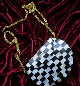 Sac à main en MOP fait main ILAHI avec chaîne, sac à bandoulière personnalisé à motif damier noir et blanc, cadeau de mariage ou de fête - Product Image 2