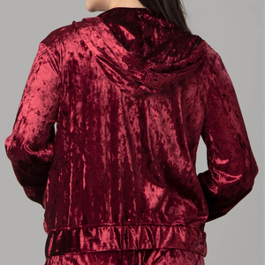 Fabrication professionnelle de sweats à capuche en velours pour femmes, couleur unie, design personnalisé, sweats en velours pour femmes. - Product Image 2