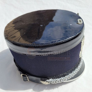 Gorra de uniforme de alta gama con diseño clásico y herencia histórica, ideal para exhibiciones de coleccionistas. - Product Image 4