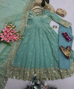 Salwar Kameez Dupatta Sky Silk pour femmes, tenue traditionnelle pour mariage et fête, vêtements indiens et pakistanais longs jusqu'au sol, 85156 SAI- SSC 718 - Product Image 2