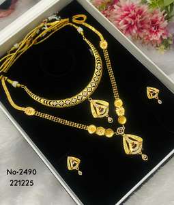 Designer Charm <b>Set</b> Alloy Gold Plated <b>Pearl</b> <b>Necklace</b> <b>and</b> <b>Earring</b> <b>Set</b> for Women Engagement Wedding Party Gifts - Product Image 3