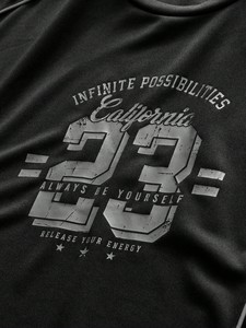 Nouvelle Arrivée Maillot de Football Américain de Haute Qualité en Jersey Uni Anti-rétrécissement Col Rond OEM T-shirt Doux Unisexe Coupe Ample Manches Courtes - Product Image 3