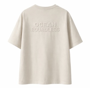 Camiseta Unisex Personalizada OEM/ODM 100% Algodón con Logotipo en Relieve, 180g, Premium, Corte Regular, Estilo Urbano Informal con Apliques - Product Image 2