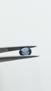 Achetez en ligne : Pierre précieuse naturelle Topaze bleue de Londres 7 mm, taille brillant, certifiée par un tiers - Sambhav Jewels (Meilleures ventes) - Product Image 5