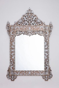 Exclusive Luxury Mother of Pearl Inlay Mirror Frame Arabic Style Decorative Wall Mirror for Villa and Hotel Interiors - Product Image 2