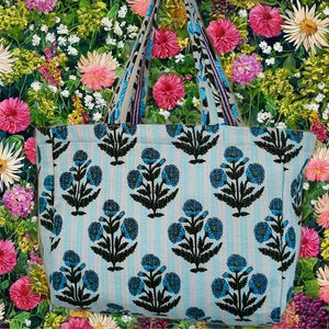 Sac de plage matelassé en coton imprimé à la main avec fermeture éclair pour femmes - Product Image 3