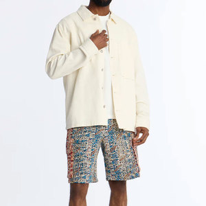 Shorts de mezclilla unisex de alta calidad con lavado ácido y pedrería, shorts de mezclilla personalizados con brillo para hombre, shorts de mezclilla de verano. - Product Image 3