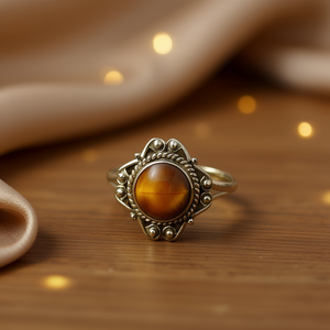 Bague en œil de tigre 3,3 grammes, élégant accessoire de montre - Product Image 3