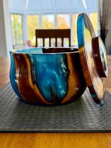 HANDMADE <b>DECOR</b> NATURAL WOODEN RESIN SALAD BOWL <b>LID</b> Polished Durable Lightweight High Quality Eco Friendly Food Serving - Product Image 3