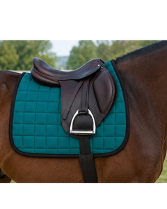 Almohadilla de Silla de Montar Ecuestre con Logotipo Personalizado de Fábrica OEM, Almohadillas de Silla de Montar Cuadradas Acolchadas de Alta Calidad para Salto y Dressage - Product Image 6