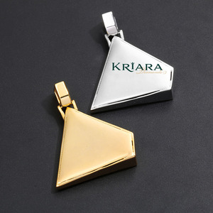 Pendentif pyramidal avec design œil en moissanite, argent 925 plaqué rhodium, bijoux de luxe unisexe - Product Image 5