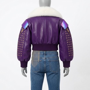Blouson Bomber Unisexe en Cuir Violet Personnalisé avec Clous Dorés et Fermetures Éclair, Col Rond, Coupe Courte, pour l'Hiver, Style Motard, Vêtements et Tenues, Vente en Gros - Product Image 6