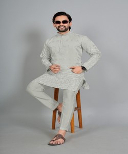 Kurta Pijama de Algodón y Seda Bordada para Hombre, Ropa Tradicional Étnica para Bodas de India y Pakistán, Corte Regular 85414 SWASTIK- TOXIC 2 - Product Image 2