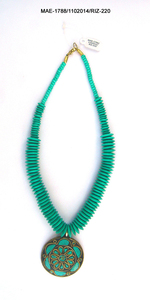Collar Exclusivo Hecho a Mano en India con Cuentas de Hueso en Forma de Corazón Multicapa, Joyería de Fiesta para Mujer, Estilo Bohemio, Accesorio de Moda - Product Image 6