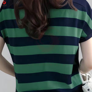 Buen Precio - Camiseta de Mujer al por Mayor con Diseño de Rayas Horizontales - Camiseta Cuadrada 100% Algodón para Exportación a EE. UU., UE, Mercado del Reino Unido - Product Image 1